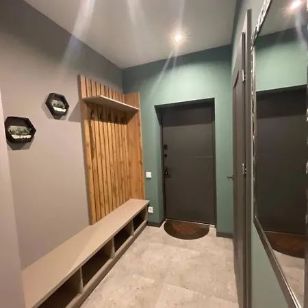 Horizon Apartmens 야블루니츠야